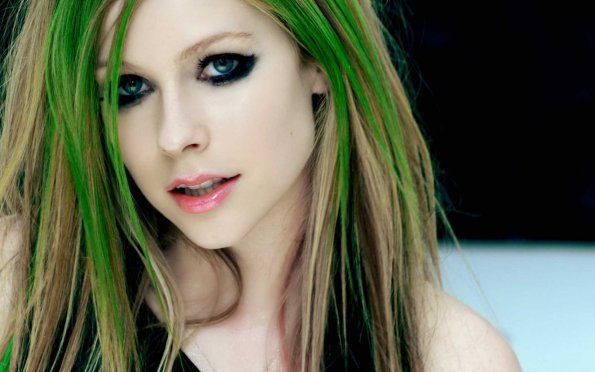 Avril-Lavigne-5